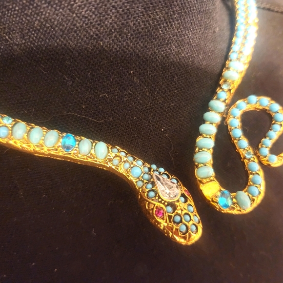 Jewelry - Unique snake design gold and turquoise embellished necklace
